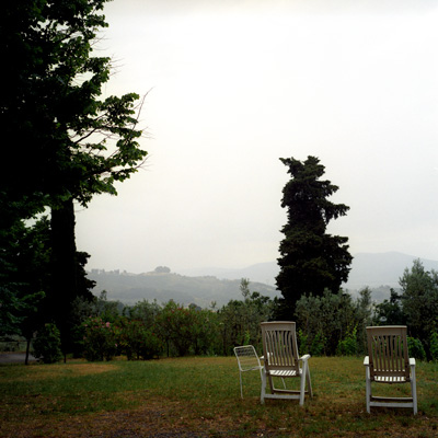 26_Toscana_Plastic_Chairs.jpg