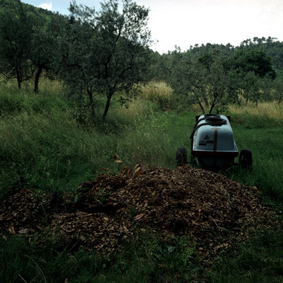 26_Toscana_Haufen_Feld.jpg